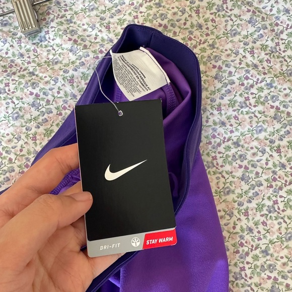 NWT - Nike Teal Leggings Dri Fit - Picture 2 of 7